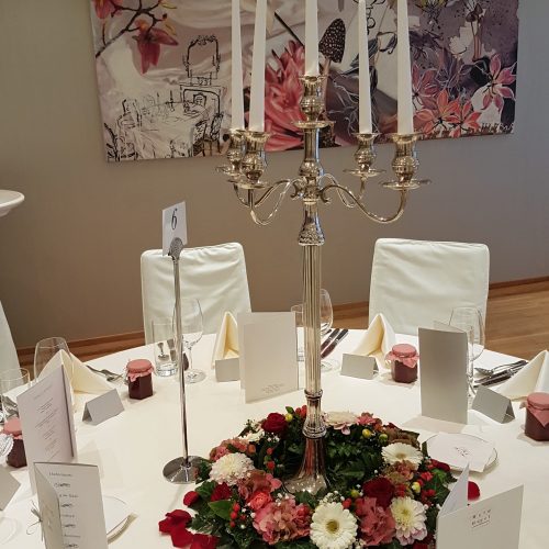 Tisch Blumen rund ganz Tischschmuck Rund Kerzenleuchter
